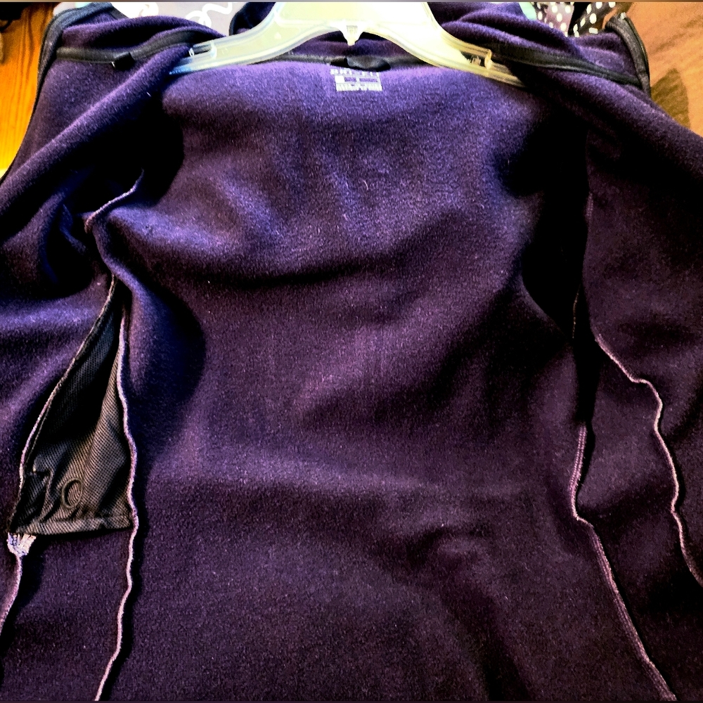 Nike Dri-Fit Womens Jacket - Picture 6 of 8